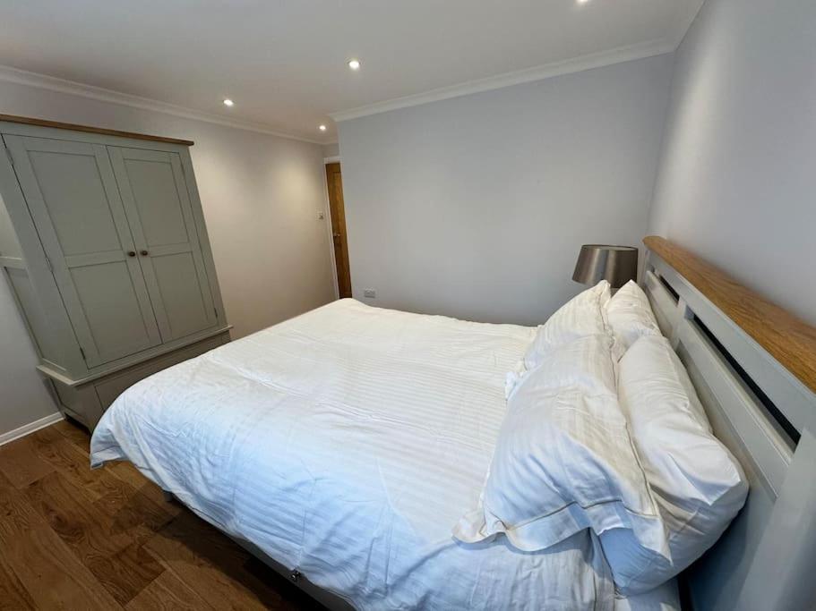 Jule'S Apartment Royal Tunbridge Wells Bagian luar foto